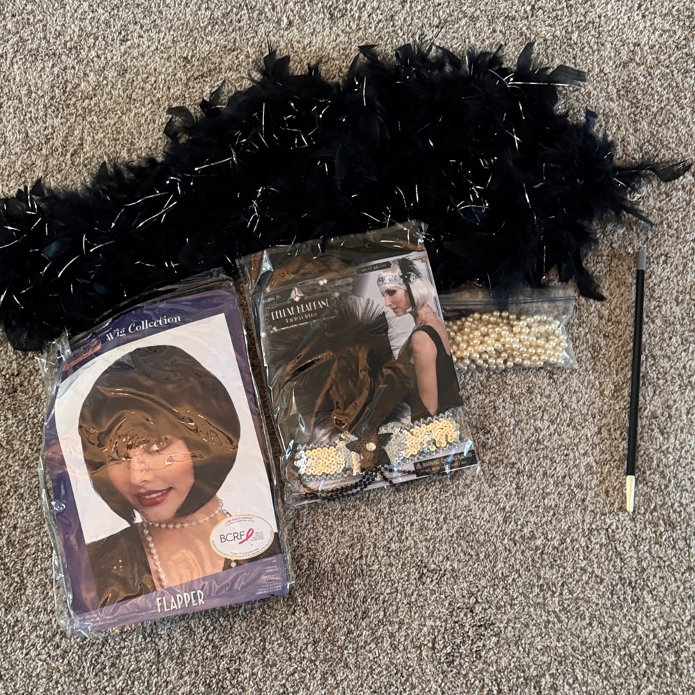 Black Flapper Costume Set with Accessories